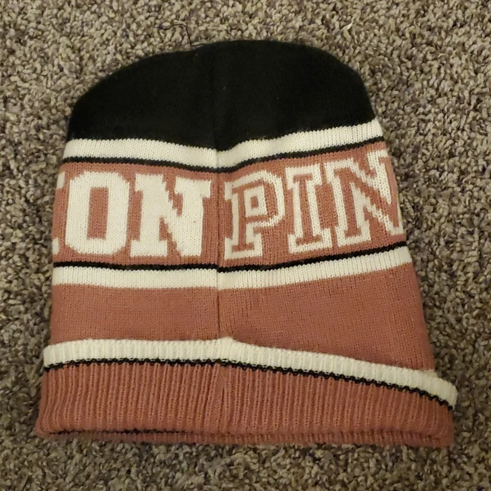 Pink hat - Picture 2 of 3
